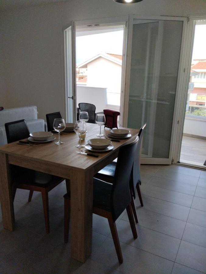 Gioja Suite Quartu SantʼElena Εξωτερικό φωτογραφία